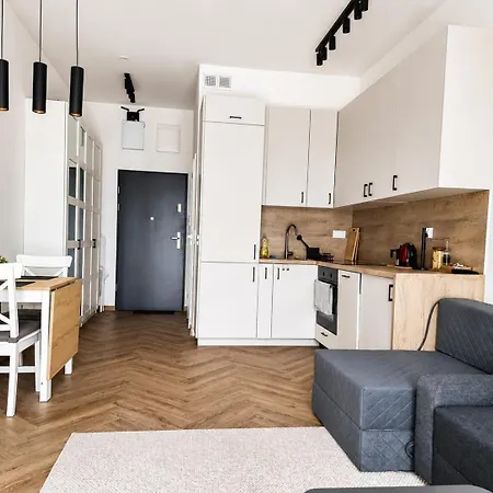 Blisko Lotniska 3 Os Z Balkonem I Parkingiem By Host Appartamento *